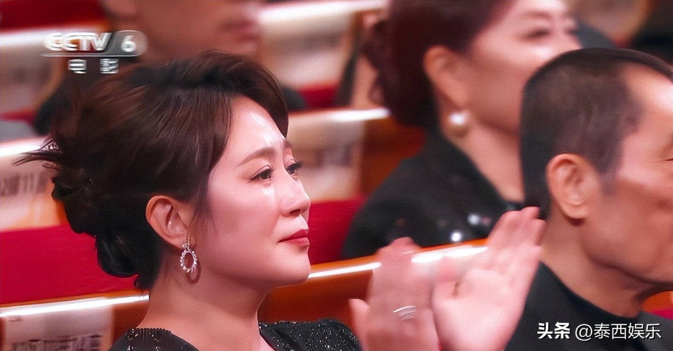 金鸡奖这一晚，李庚希获影后遭网友群嘲：实在选不出来真的别办了-李庚希好漂亮