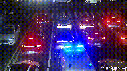 为45°的温暖点赞，这三名驾驶员好样的！-赞美驾驶员文章