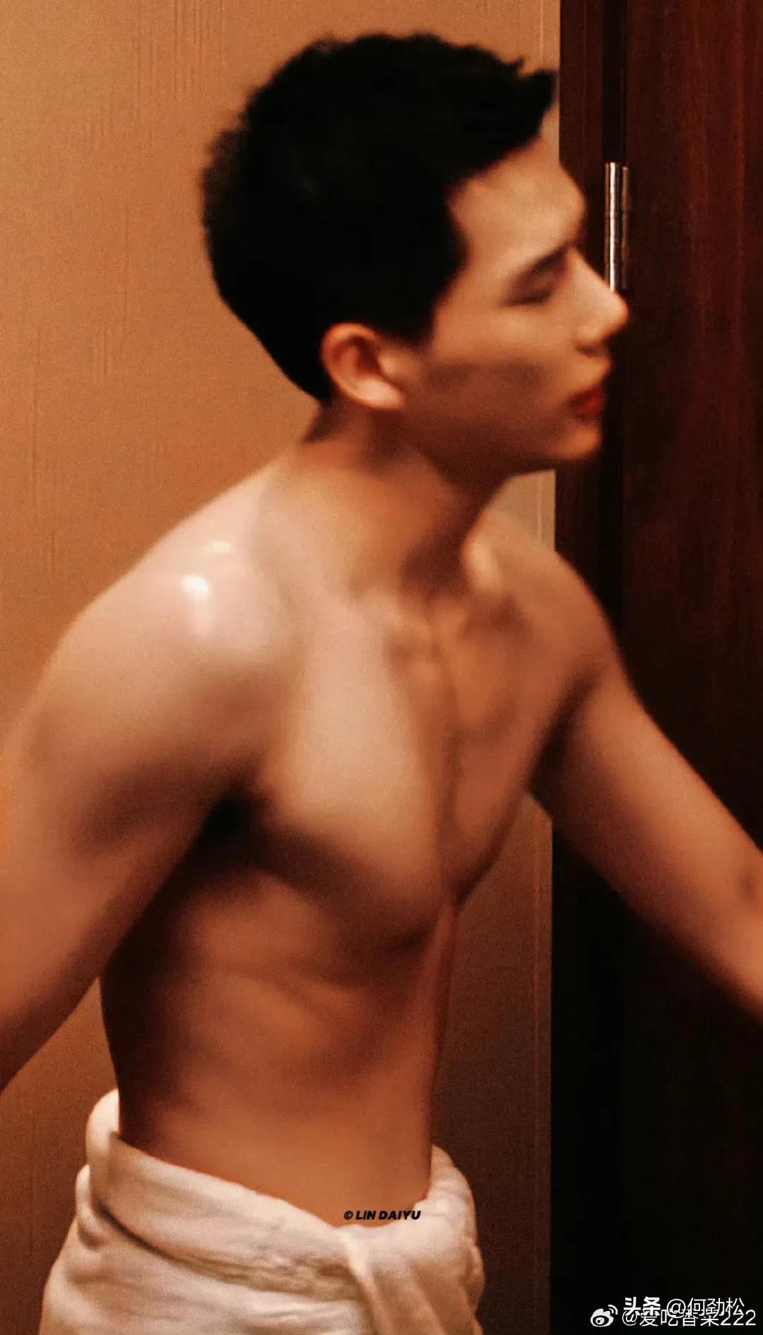 最帅男艺人再次洗牌，肖战李现登顶，杨洋第9于适4成毅3王一博第2-最帅的男明星 排名