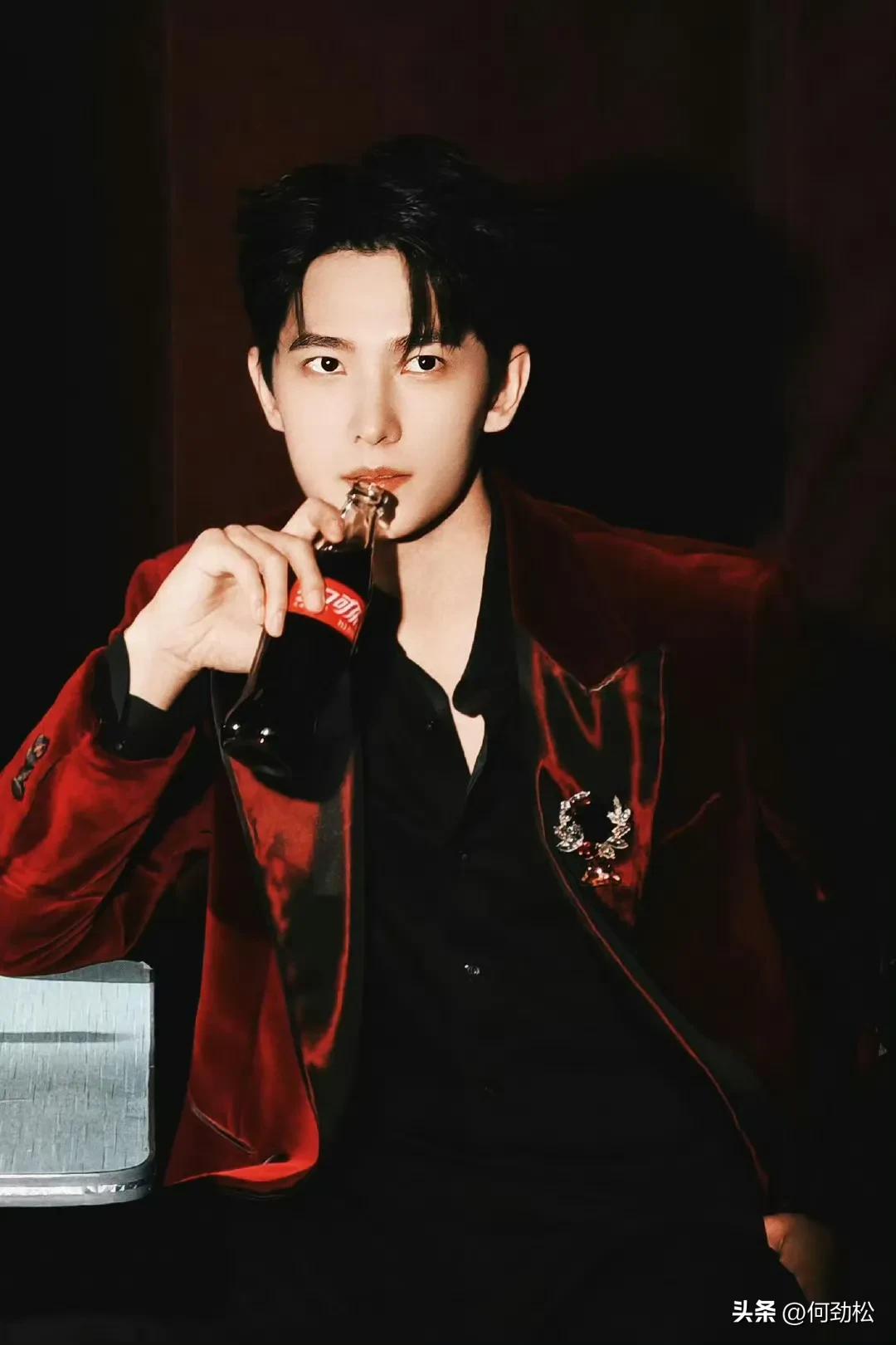 最帅男艺人再次洗牌，肖战李现登顶，杨洋第9于适4成毅3王一博第2-最帅的男明星 排名