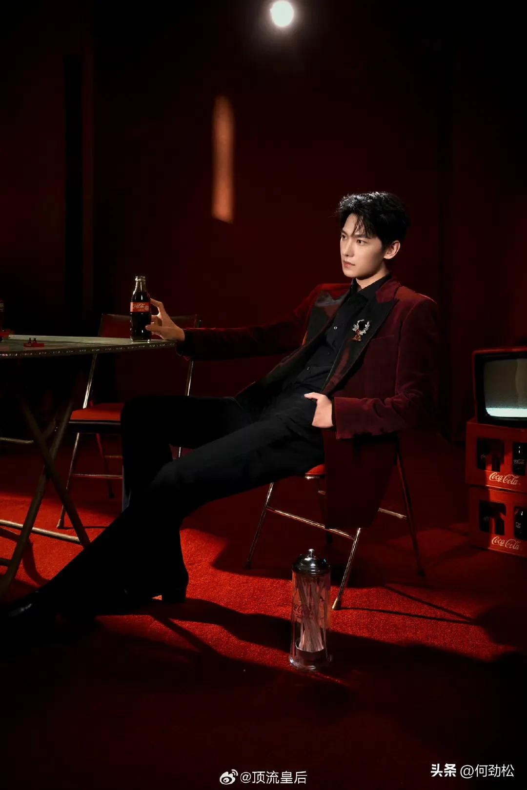 最帅男艺人再次洗牌，肖战李现登顶，杨洋第9于适4成毅3王一博第2-最帅的男明星 排名