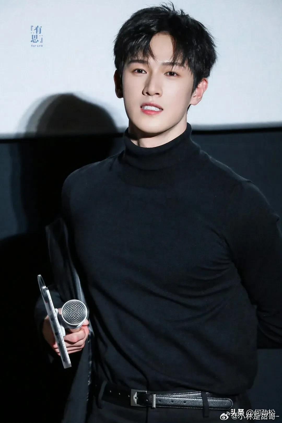 最帅男艺人再次洗牌，肖战李现登顶，杨洋第9于适4成毅3王一博第2-最帅的男明星 排名