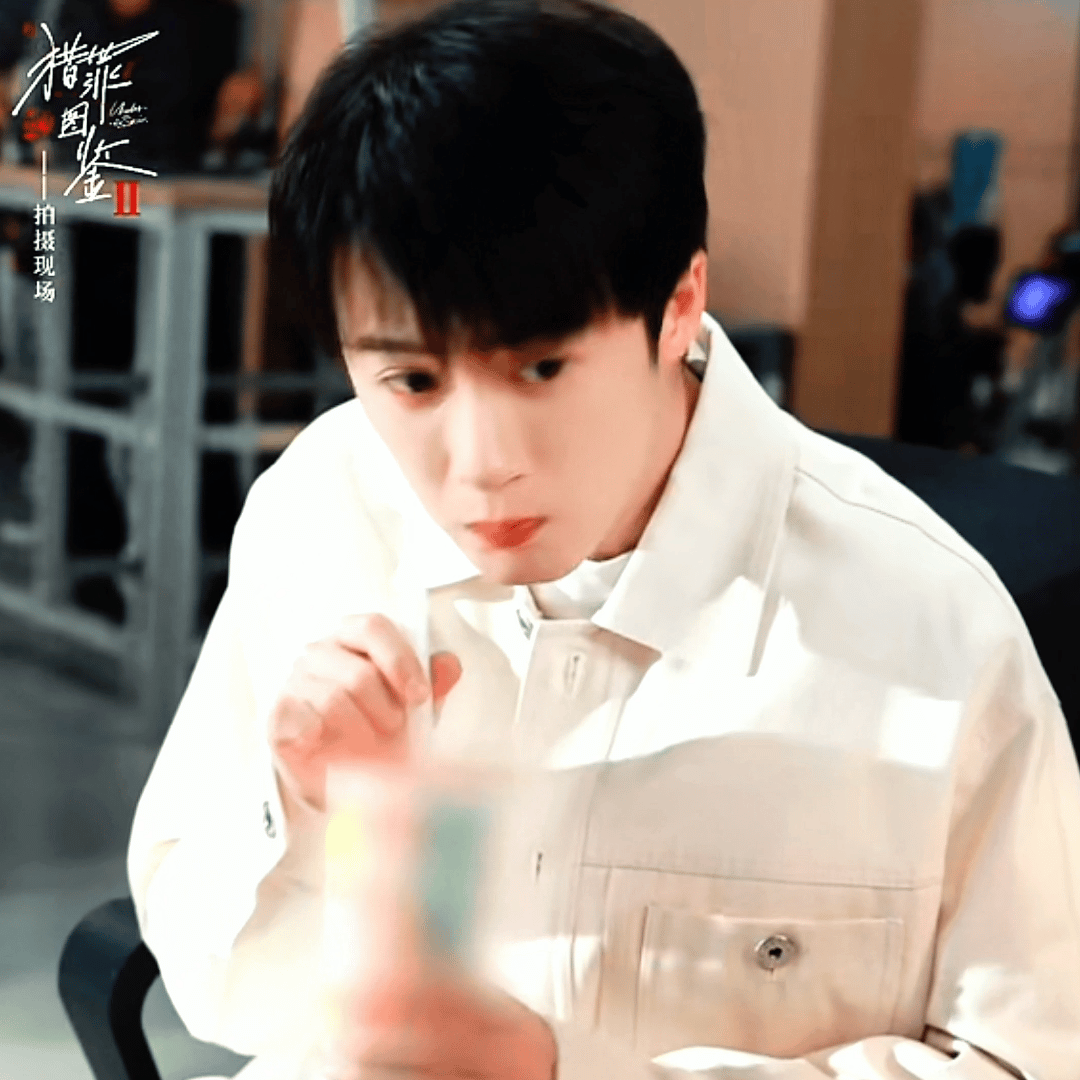 最帅男艺人再次洗牌，肖战李现登顶，杨洋第9于适4成毅3王一博第2-最帅的男明星 排名