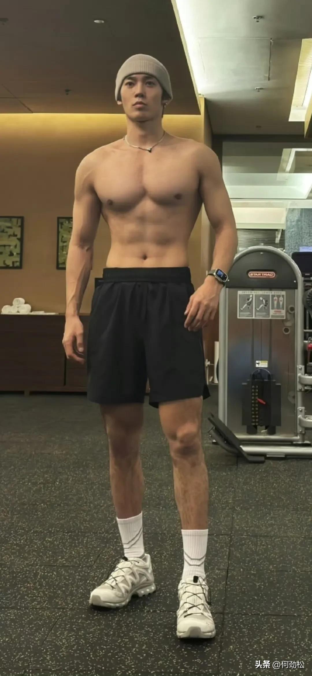 最帅男艺人再次洗牌，肖战李现登顶，杨洋第9于适4成毅3王一博第2-最帅的男明星 排名