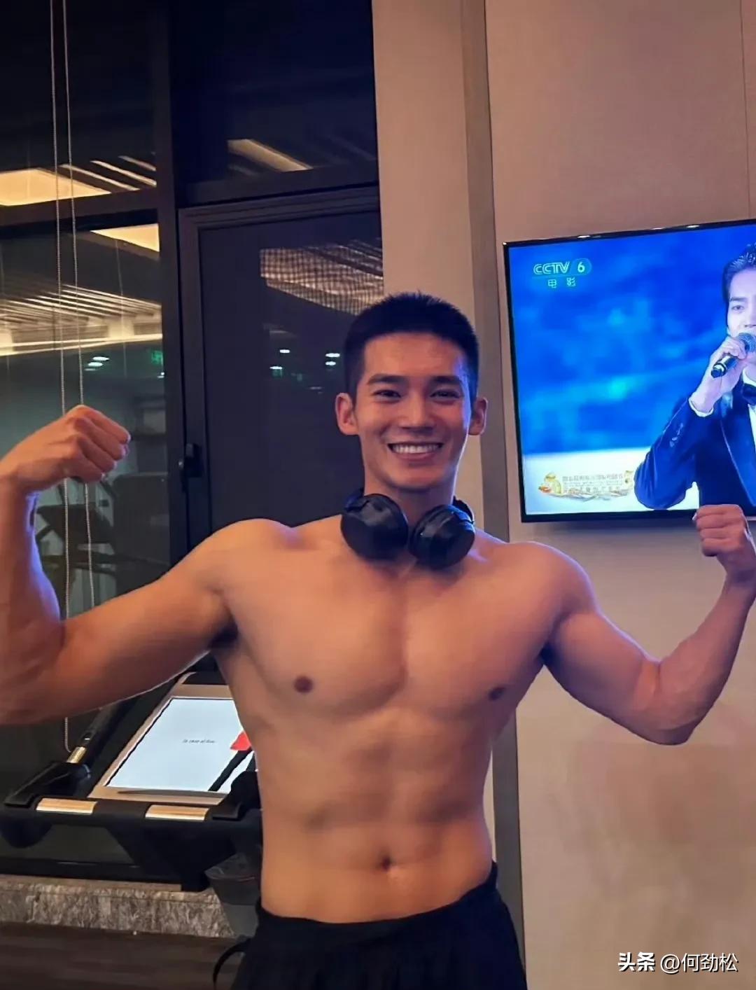 最帅男艺人再次洗牌，肖战李现登顶，杨洋第9于适4成毅3王一博第2-最帅的男明星 排名