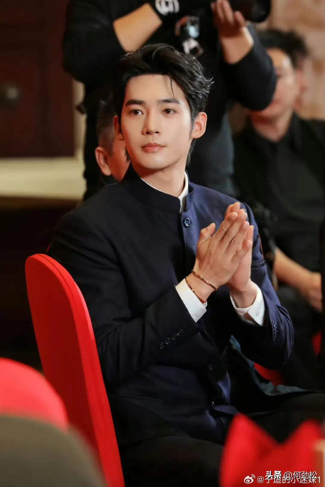 最帅男艺人再次洗牌，肖战李现登顶，杨洋第9于适4成毅3王一博第2-最帅的男明星 排名