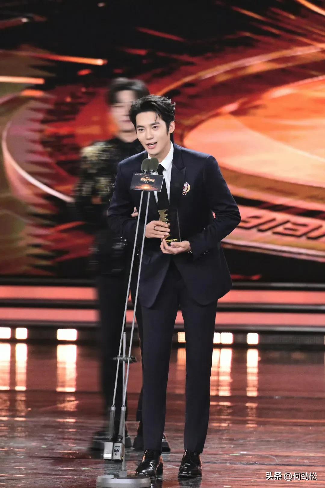 最帅男艺人再次洗牌，肖战李现登顶，杨洋第9于适4成毅3王一博第2-最帅的男明星 排名