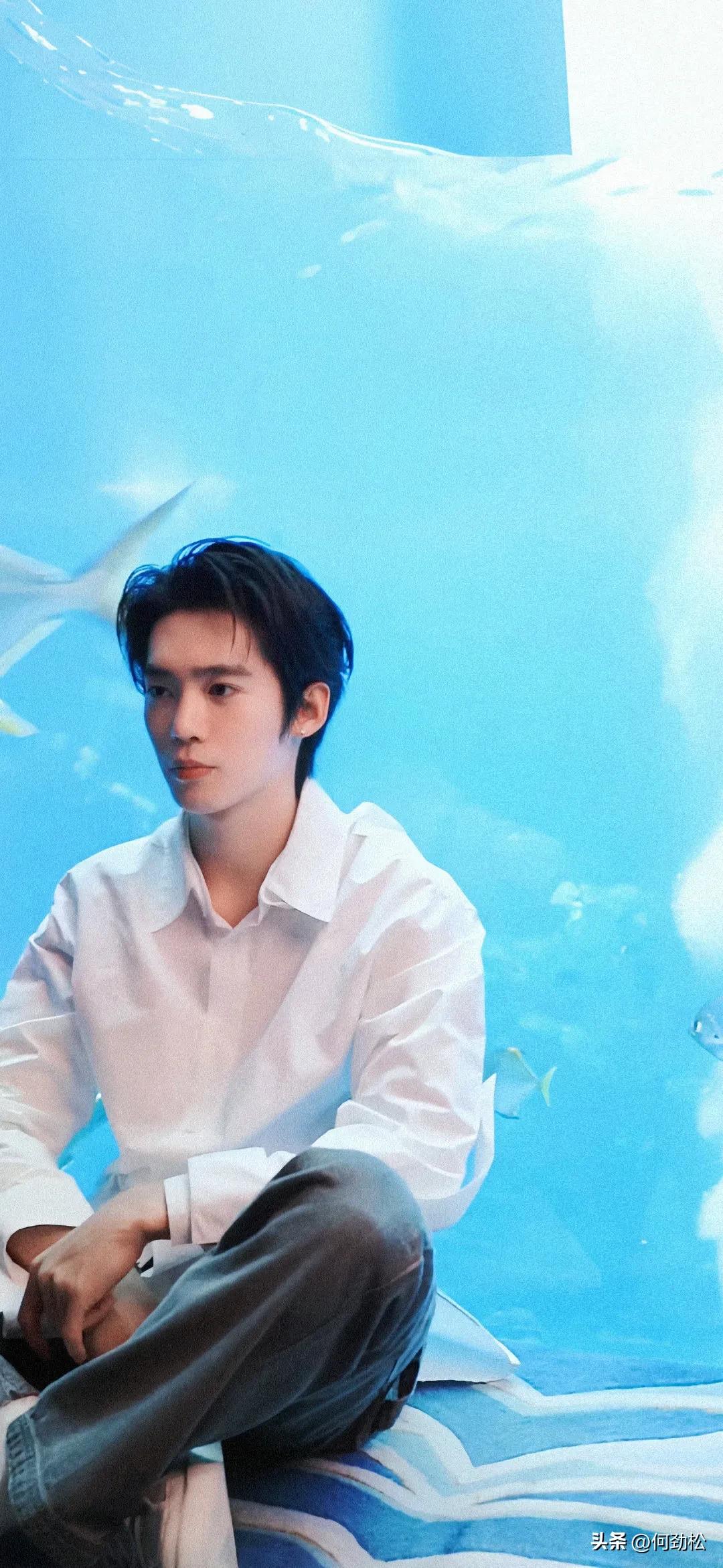 最帅男艺人再次洗牌，肖战李现登顶，杨洋第9于适4成毅3王一博第2-最帅的男明星 排名