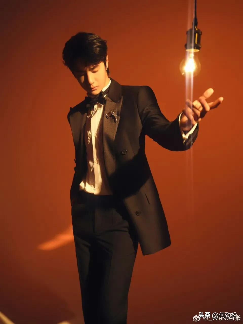 最帅男艺人再次洗牌，肖战李现登顶，杨洋第9于适4成毅3王一博第2-最帅的男明星 排名