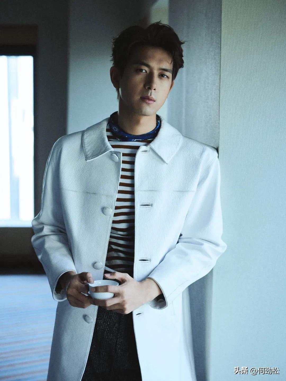 最帅男艺人再次洗牌，肖战李现登顶，杨洋第9于适4成毅3王一博第2-最帅的男明星 排名